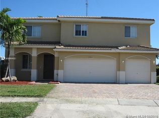 1301 NW 206th Ter, Miami Gardens, FL 33169