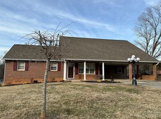 2411 Allendale Cir, Lenoir, NC 28645