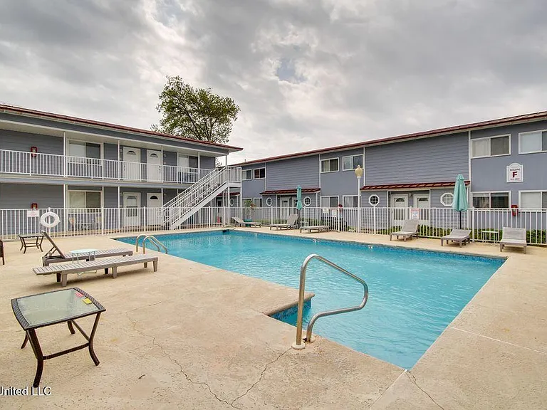 1664 Beach Blvd #176 — Photo 4