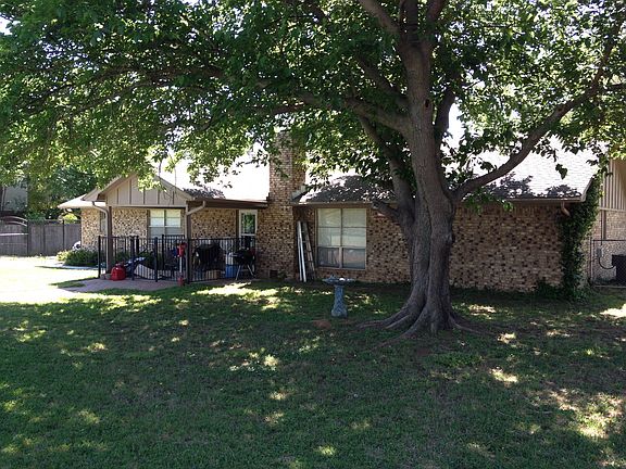 2nd image of 4601 Bill Simmons Rd