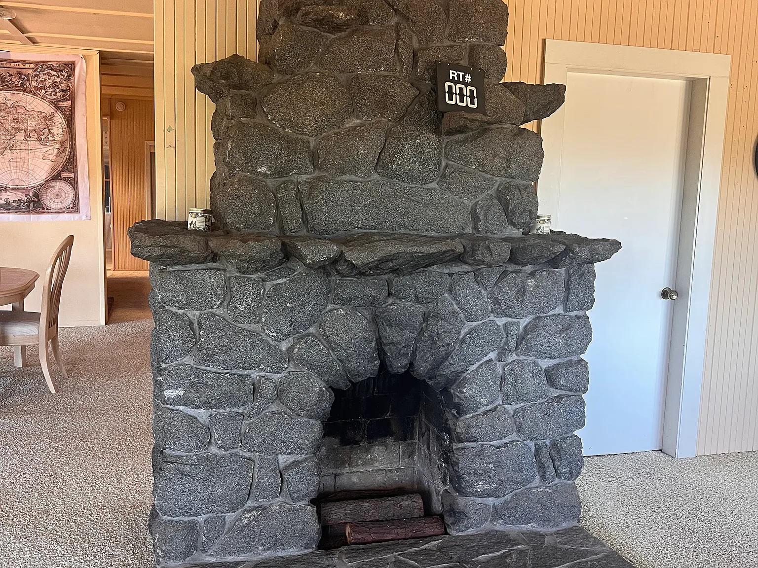 2231 Oak Hill Dr — Photo 4