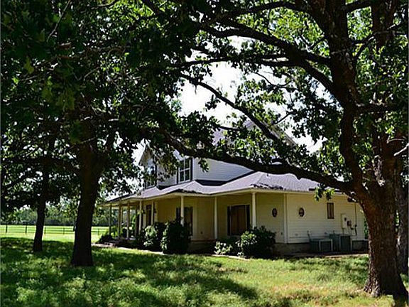 3rd image of 1484 County Road 1215