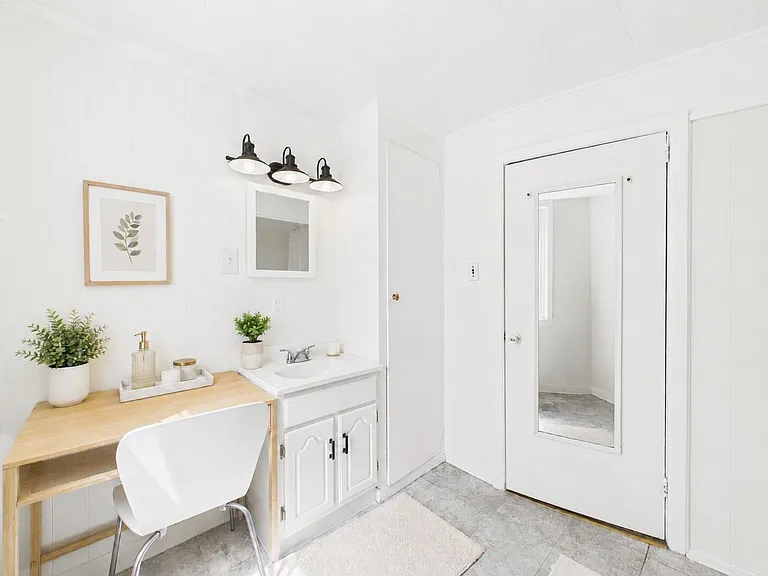 242 Stamper St — Photo 24