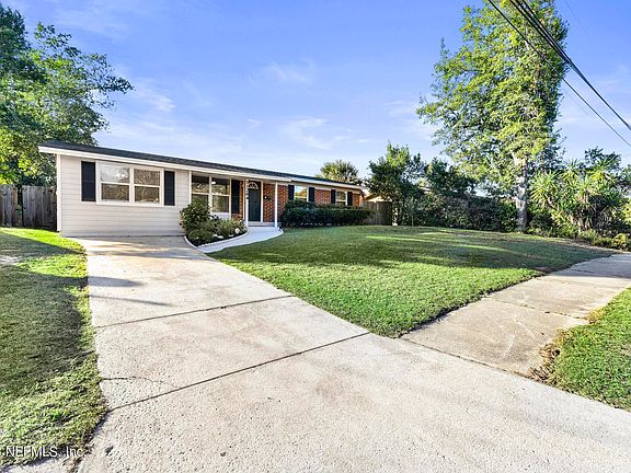 2nd image of 11264 AVERY Drive