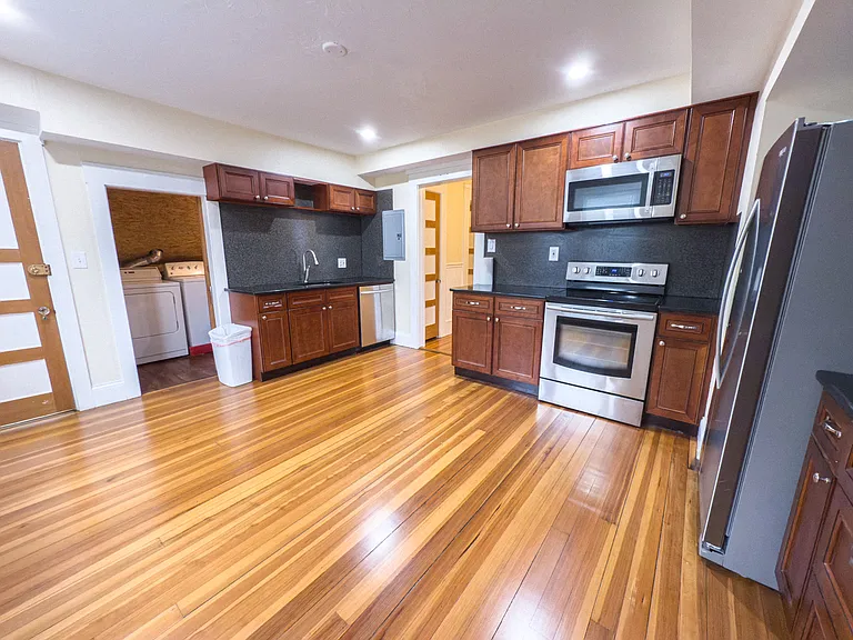 5 Atherton St #2 — Photo 3