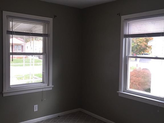 5th image of 28747 Barton St