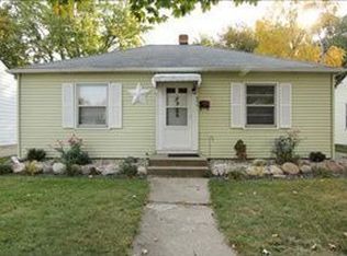 834 Powers Ave NW, Grand Rapids, MI 49504