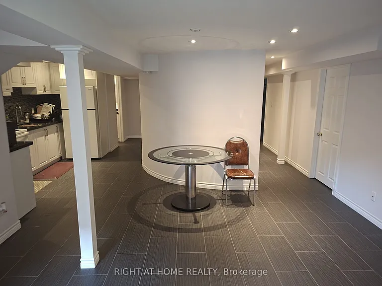 16 Morbank Dr #1 — Photo 10