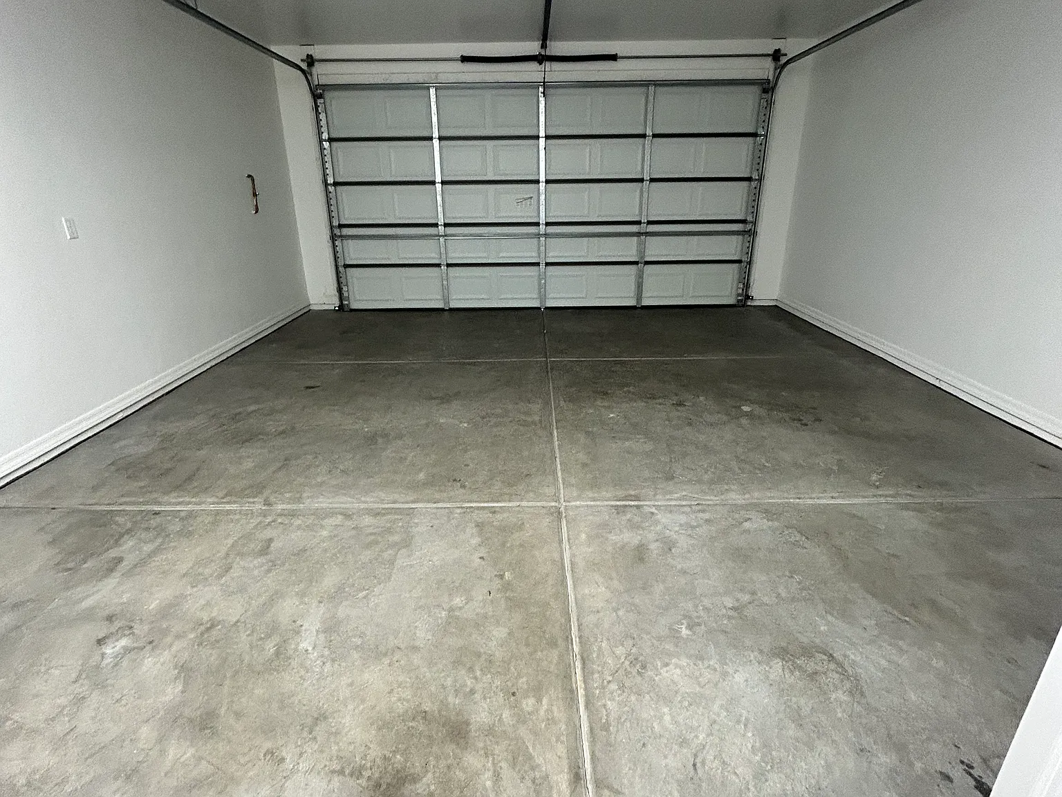 3 bed, $1,400 — Photo 4