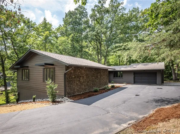 304 Whippoorwill Heights, New Albany, IN 47150