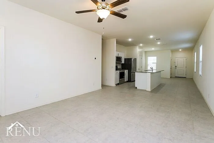 35480 W San Capistrano Ave — Photo 4
