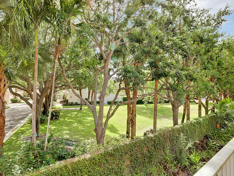 104 Lighthouse Cir #H-2 — Photo 31