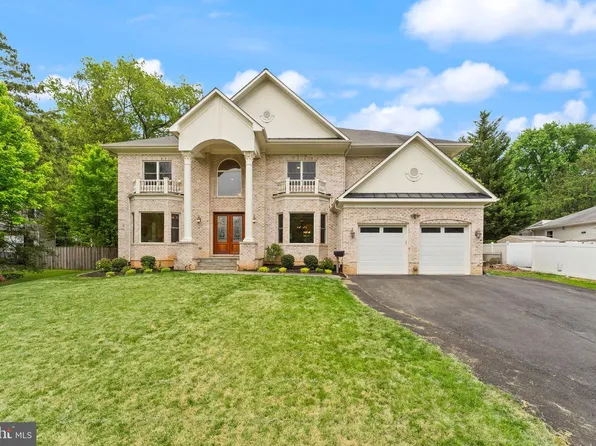 3906 Estel Rd, Fairfax, VA 22031