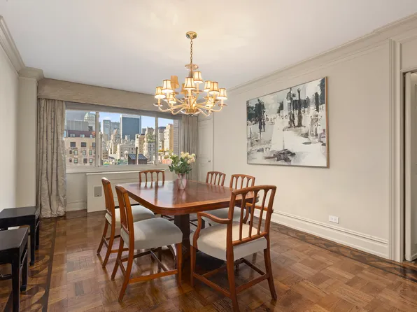 10 East 70th Street image 6 of 14