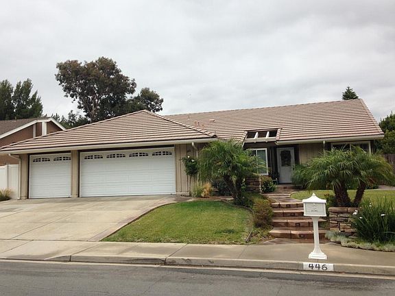 3rd image of 446 Raindance St