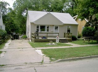 1513 S Cleveland St, Sioux City, IA 51106