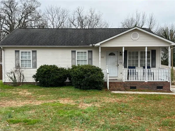 611 S Rowan Ave, Spencer, NC 28159