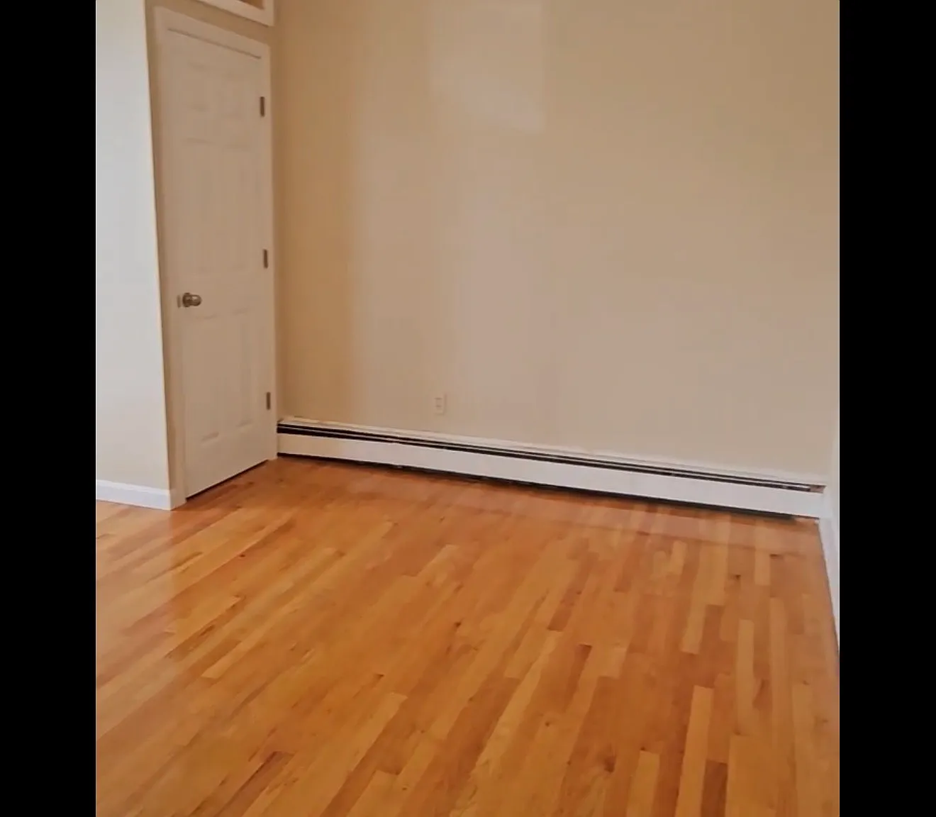 1 bed, 9999 sqft, $1,600 — Photo 3