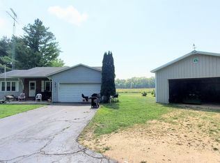 965 W Lafayette St, Oregon, IL 61061