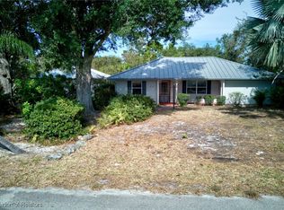 274 Boston Way, Lake Placid, FL 33852