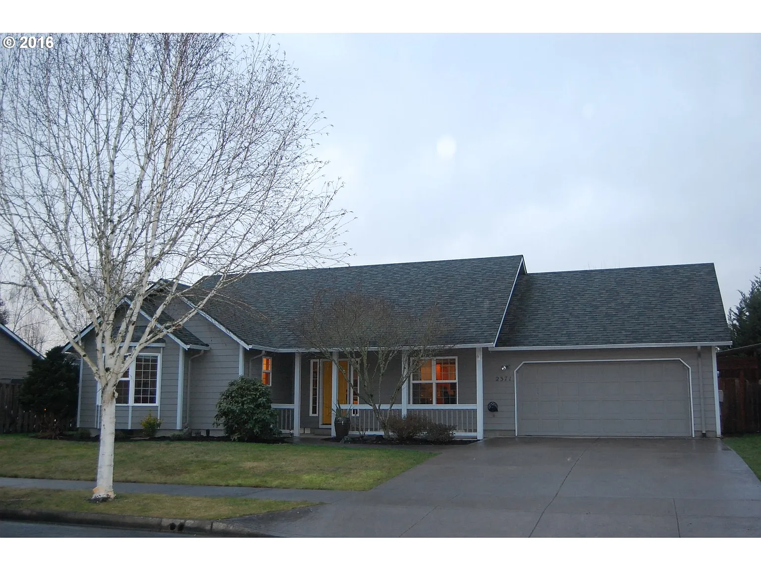 2371 NW Shadden Dr photo 1