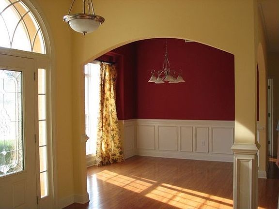 3rd image of 3023 Keeneland Blvd