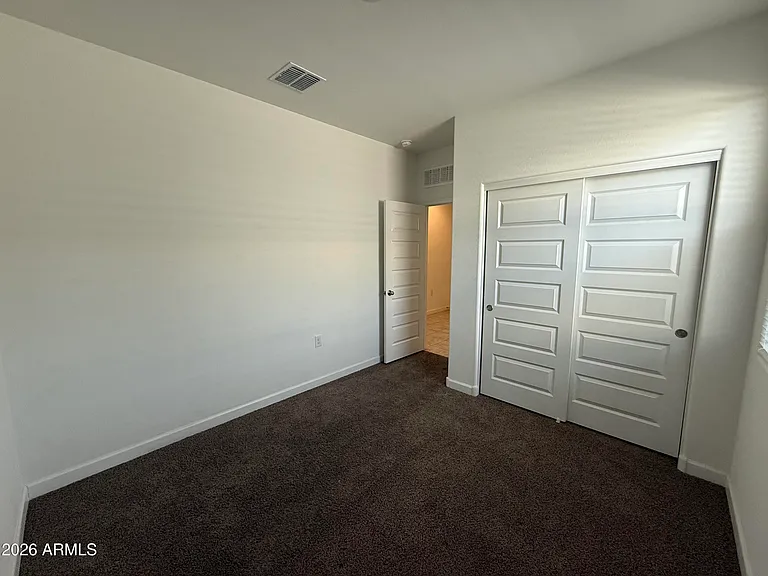 2474 W Sable Ave — Photo 9