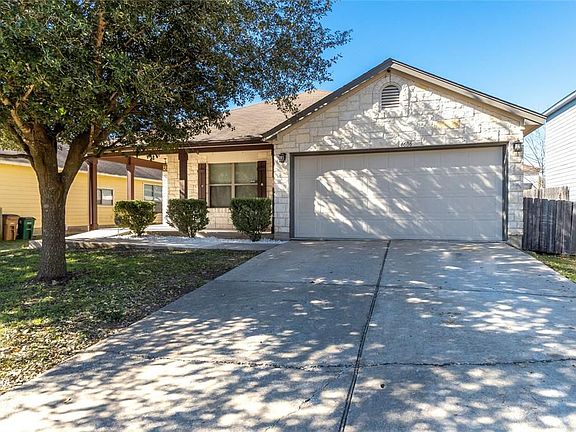 2nd image of 4606 Mellow Hollow Dr