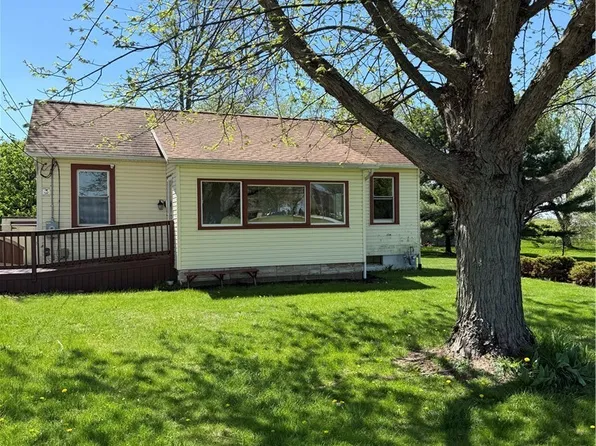 3065 Dover Rd, Wooster, OH 44691