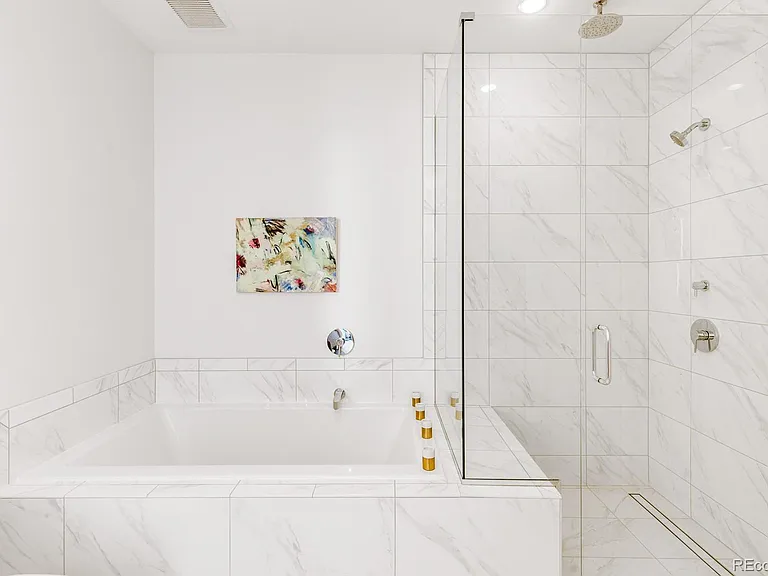 210 Saint Paul St #411 — Photo 7