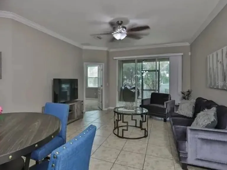 10452 Whittington Ct — Photo 20