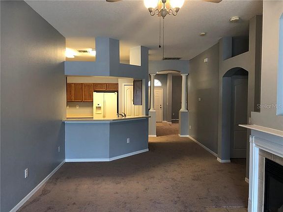3rd image of 2340 Rosehaven Dr
