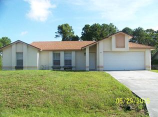 1517 Paisley St NW, Palm Bay, FL 32907