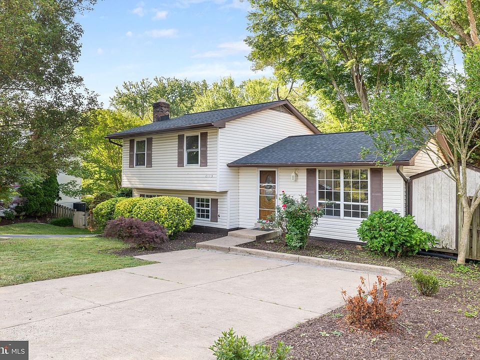 1st image of 6119 Windward Dr