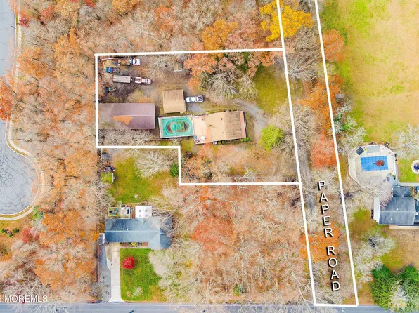 342 Colts Neck Road, Farmingdale, NJ 07727