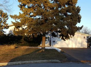 870 Circle Dr, Mayville, WI 53050