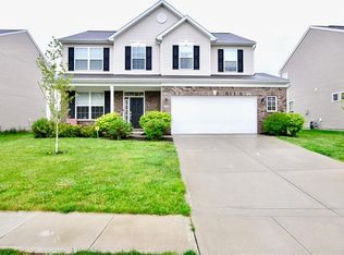 1222 Old Vines Trl, Greenwood, IN 46143
