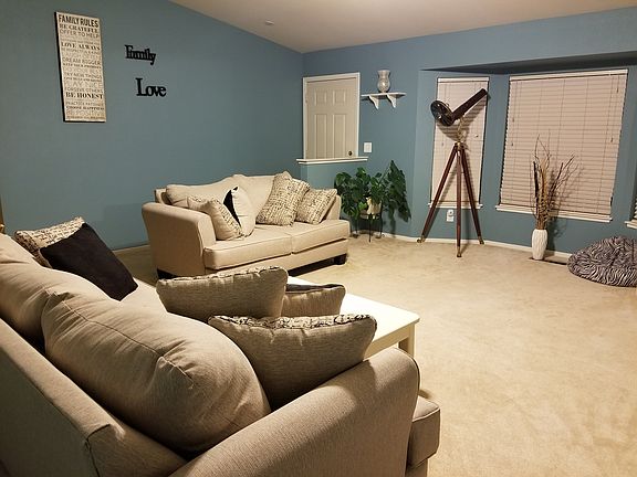 4th image of 206 Thornwood Ct
