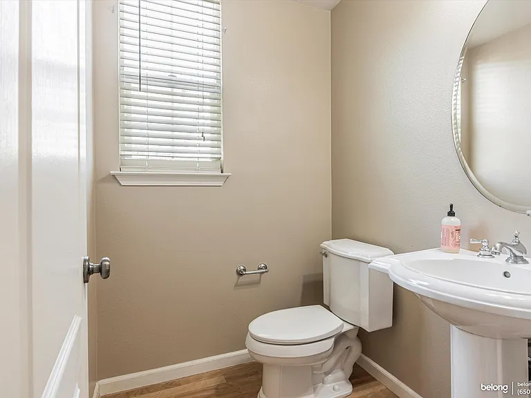 2721 Moet Ln — Photo 18