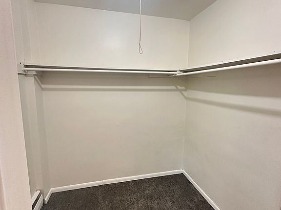 3rd image of F32 Campus Ter