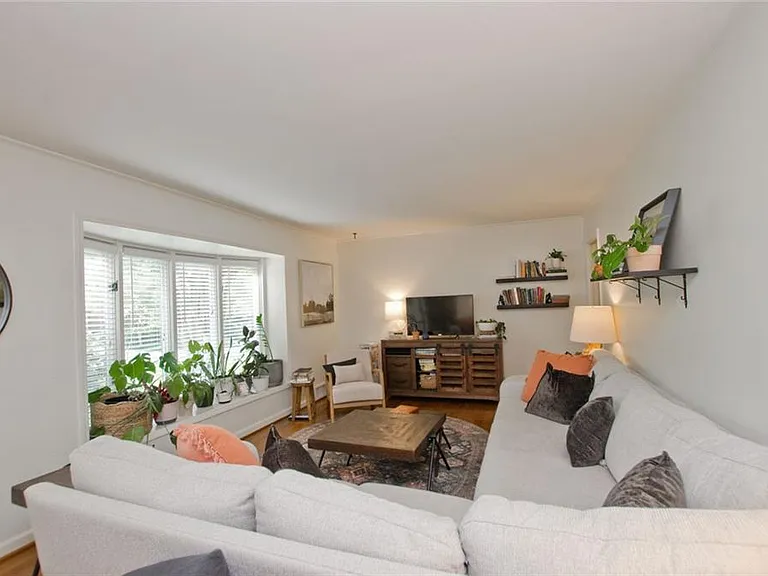 2248 Rando Ln NW — Photo 4