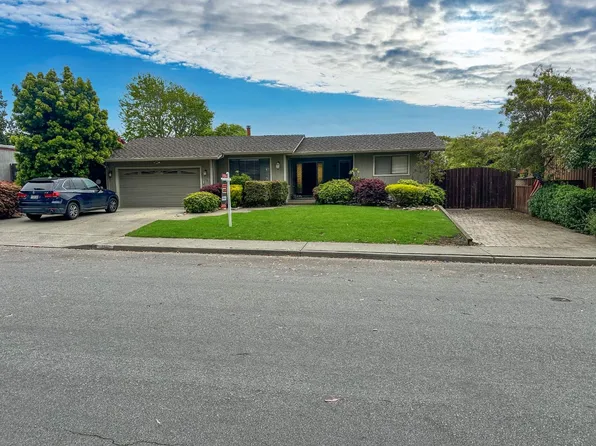 108 Kalkar Dr, Santa Cruz, CA 95060