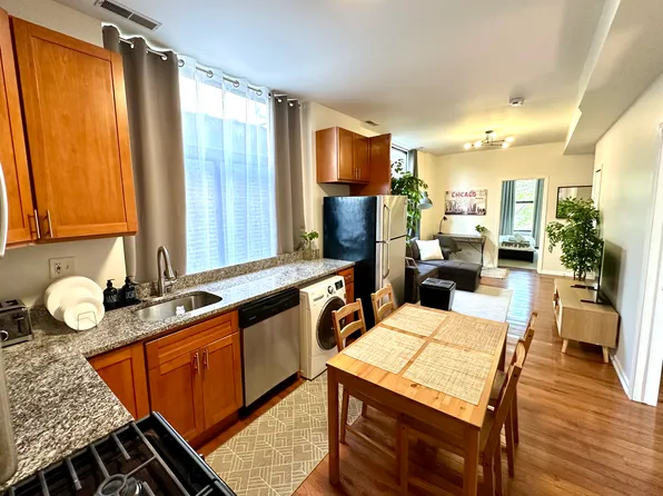 450 N May St #3A, Chicago, IL 60642