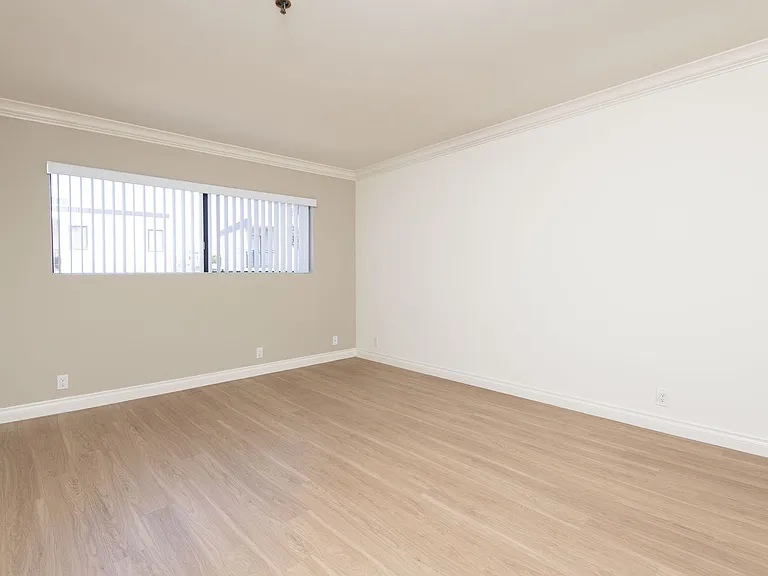 7120 Ramsgate — Photo 21