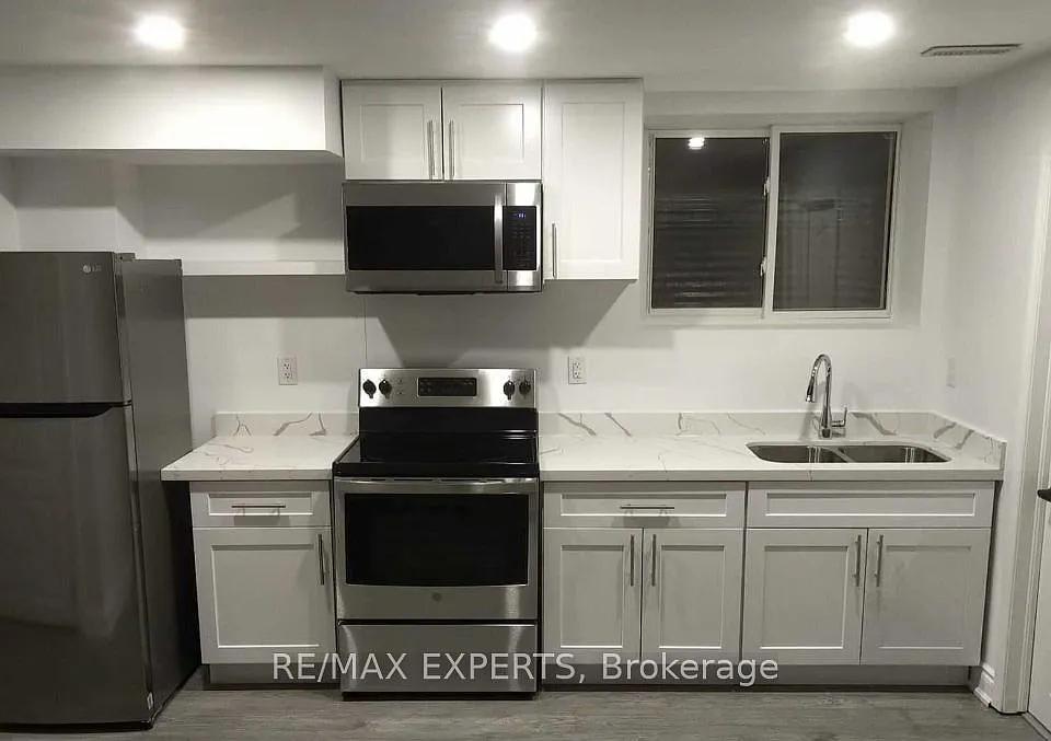 117 Baffin Cres