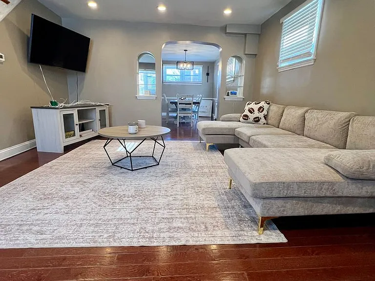 317 Barker Ave — Photo 9