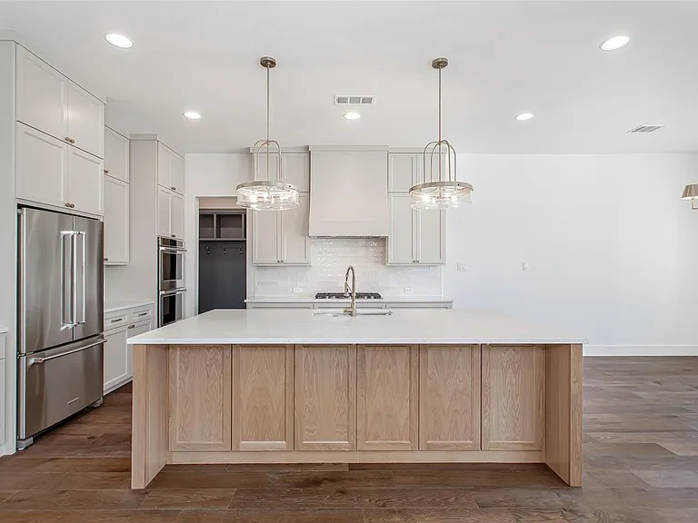 1107 Mount Auburn Ave — Photo 9