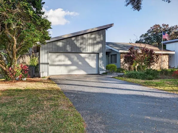 46 Nottingham Way, Haines City, FL 33844