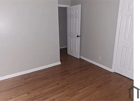 345 Center Ave NW — Photo 9