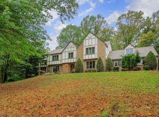4 Jeffrey Ct, Lebanon, NJ 08833